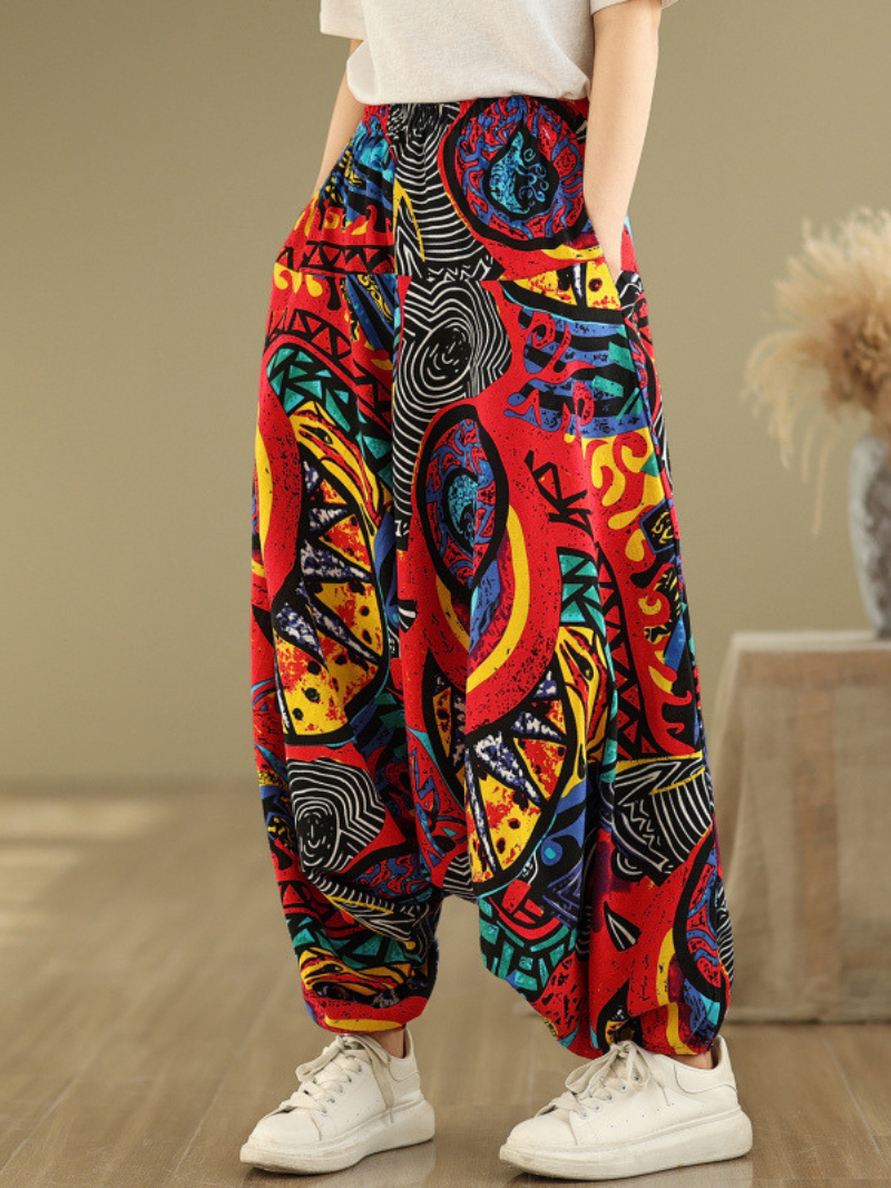  Women's waisted pants provide all-day comfort Bottom s