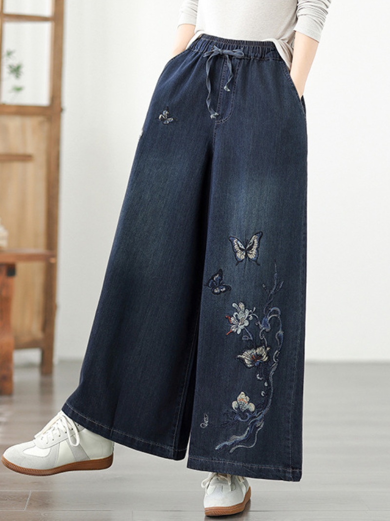 Women's Summer Charm High Quality Embroidered Bottom