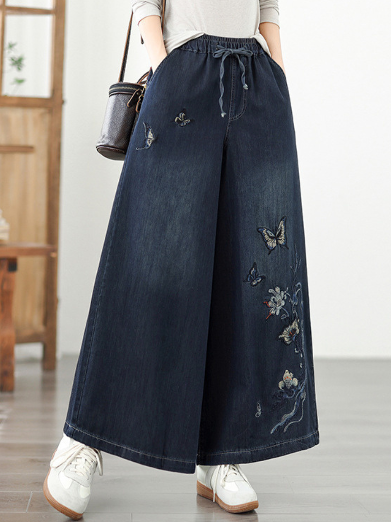 Women's Summer Charm High Quality Embroidered Bottom