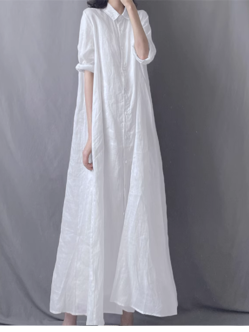   Women's adding a touch of sophistication to its artistic flair. 