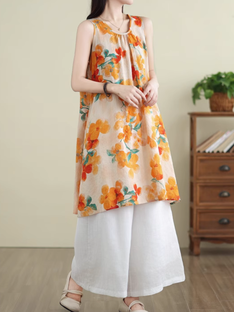 classic crew neck and sleeveless design