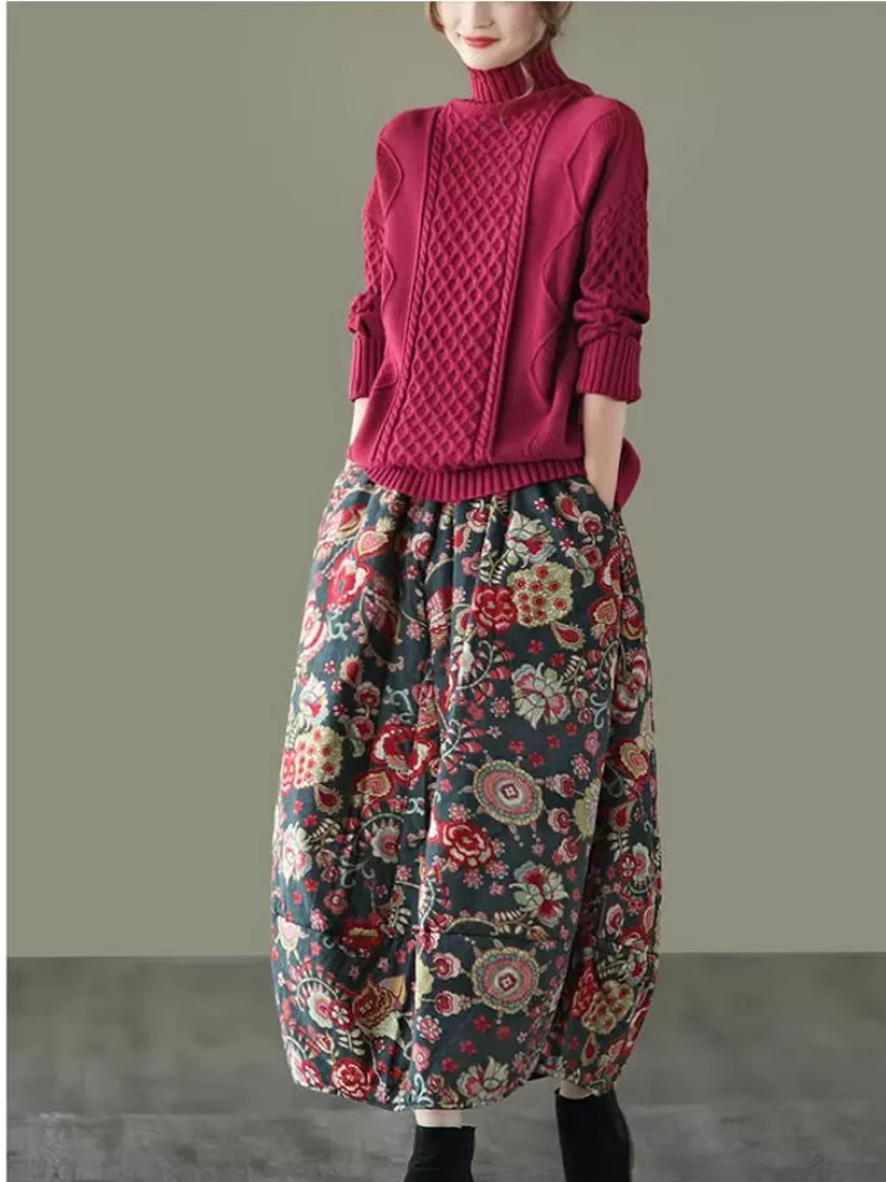 Ditsy Floral Maxi Skirt in 100% Cotton, Effortlessly Chic Elegance