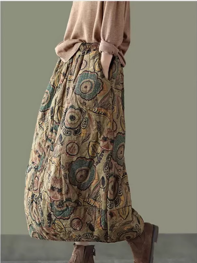 Ditsy Floral Maxi Skirt in 100% Cotton, Effortlessly Chic Elegance
