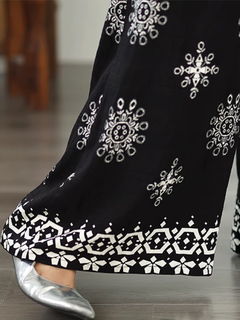Trendy Bottom